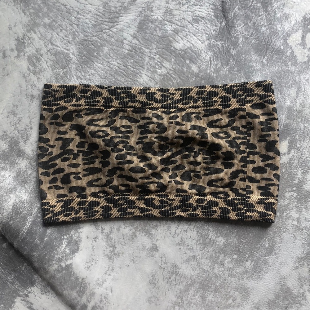 Shosho tube top 🐆.